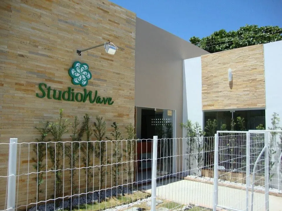 Fachada do Studio Wave